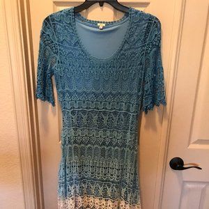Reba Macintire  lace dress, size M